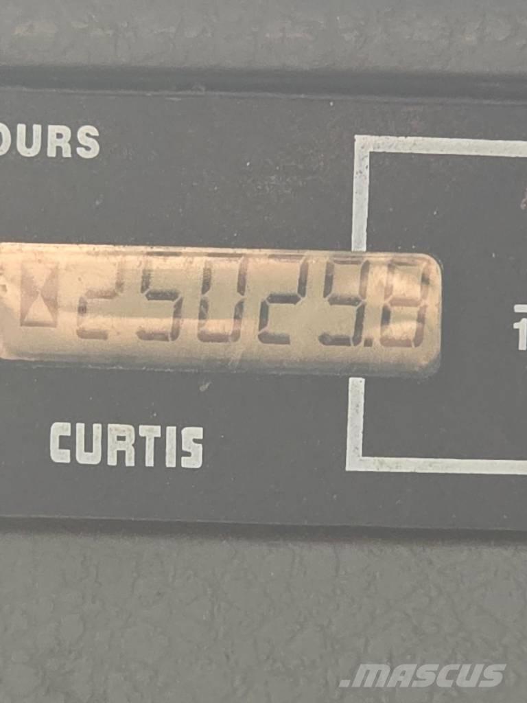 Doosan DX 300 LCA Верижен екскаватор