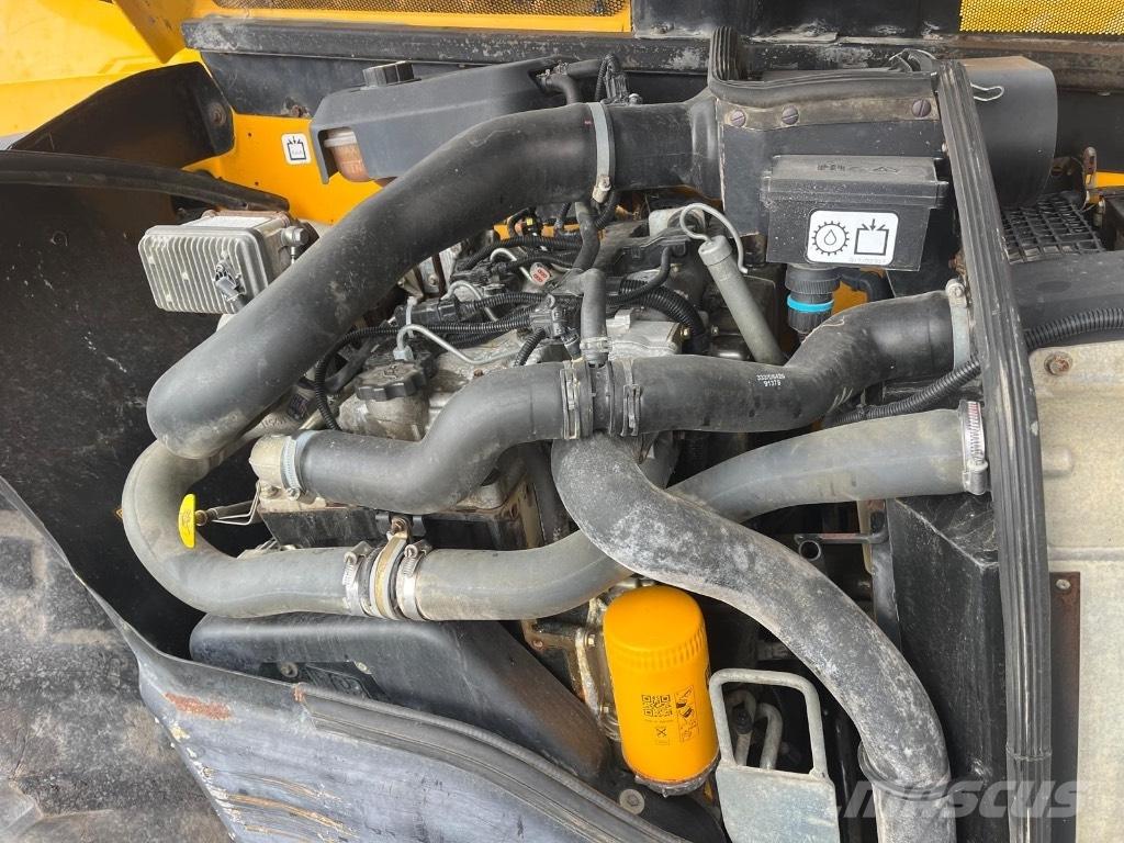 JCB 535-140 Телескопични товарачи