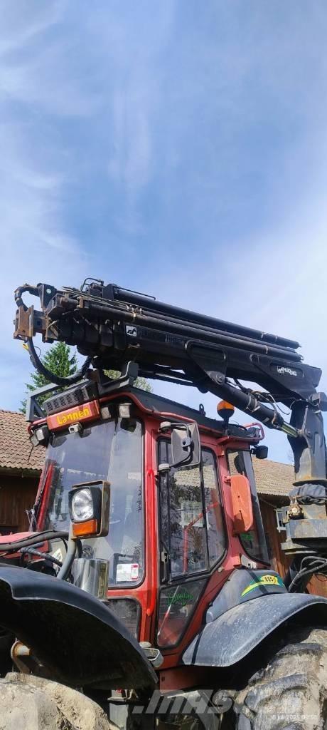 Lännen 880 S Товарач със заден ексватор