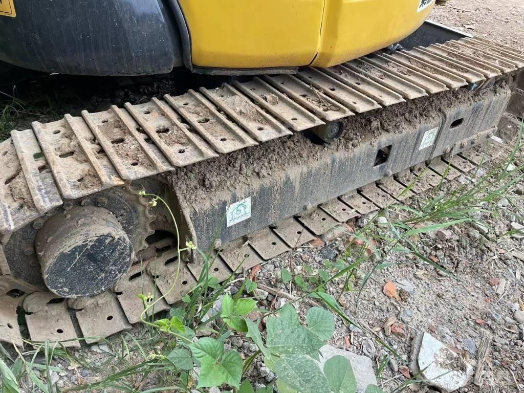 Komatsu PC35 Мини екскаватори < 7 т