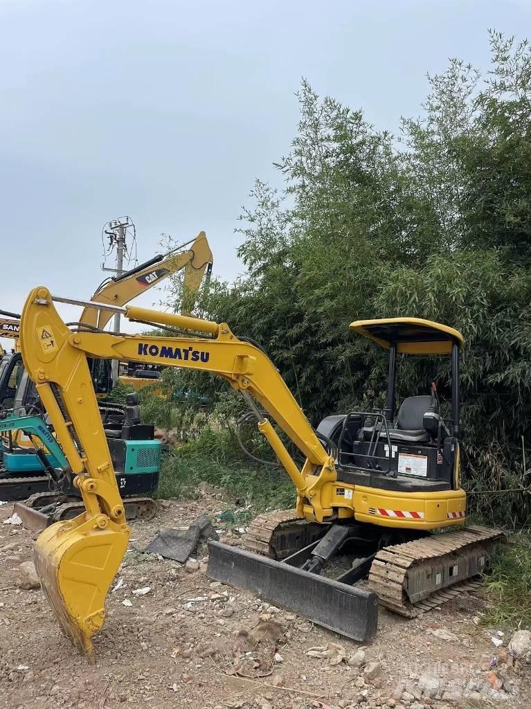 Komatsu PC35 Мини екскаватори < 7 т
