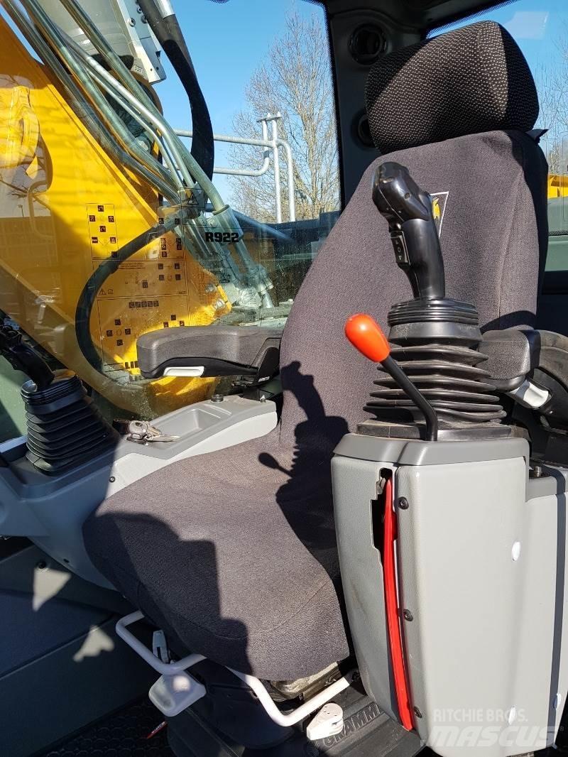 Liebherr R922 Верижен екскаватор