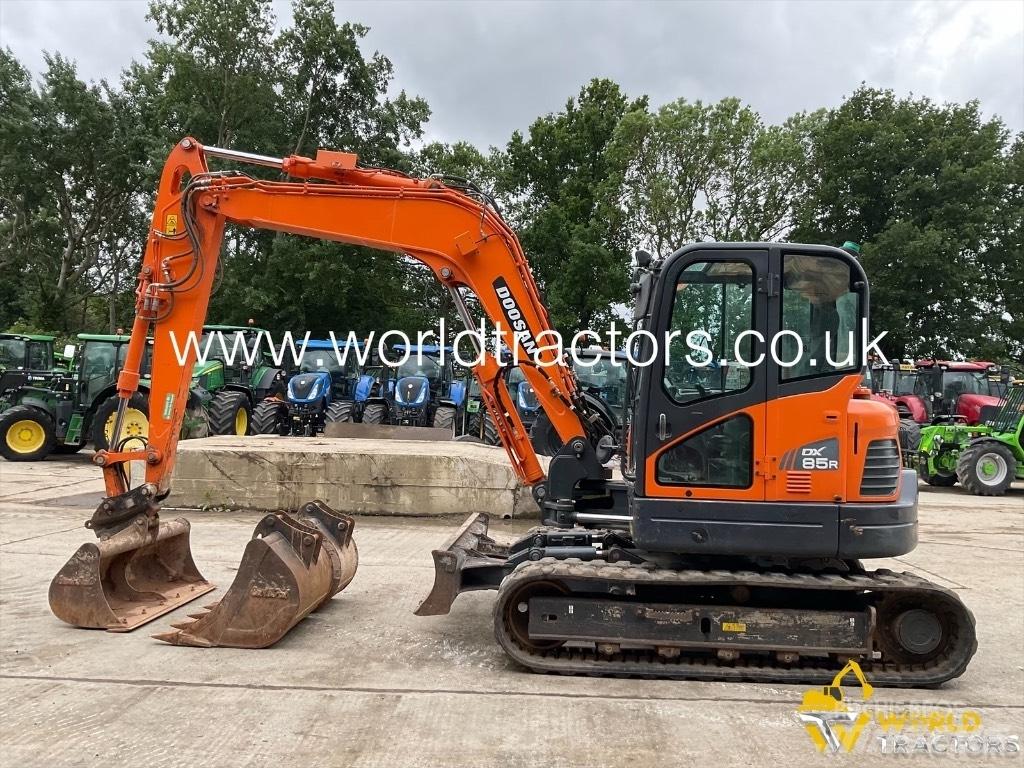 Doosan DX 85 R-3 Средни екскаватори 7т - 12т