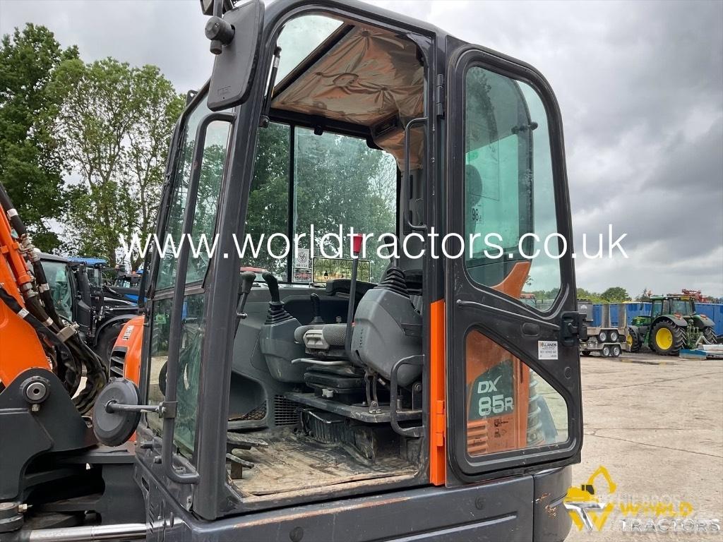 Doosan DX 85 R-3 Средни екскаватори 7т - 12т