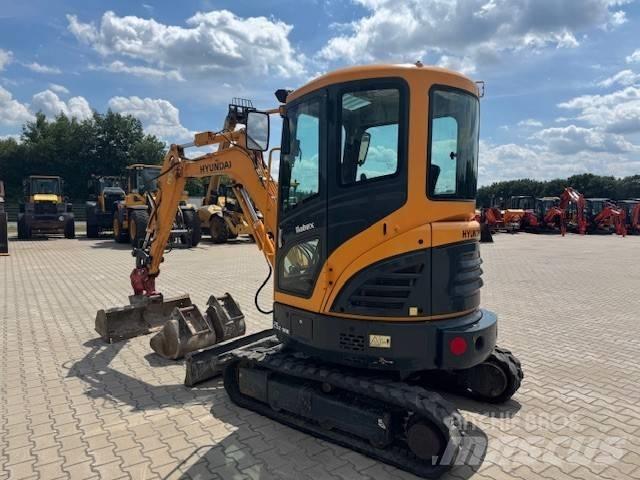 Hyundai R25Z-9 AK Мини екскаватори < 7 т