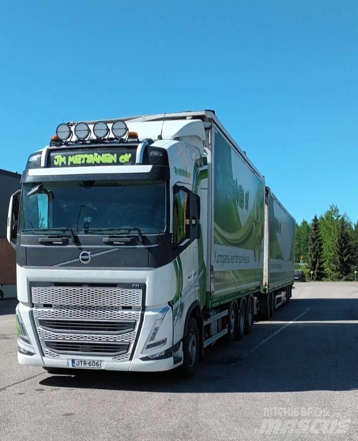 Volvo FH 13 Камиони за дървени стърготини
