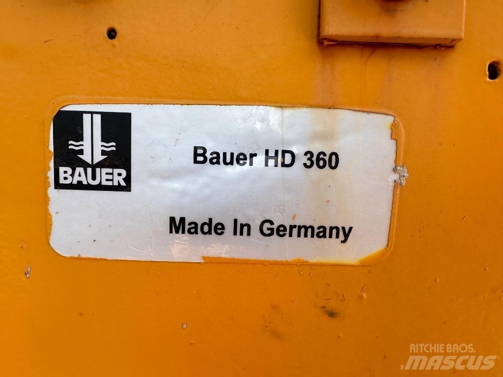 Bauer BV 1300 Тръбоподемни устройства
