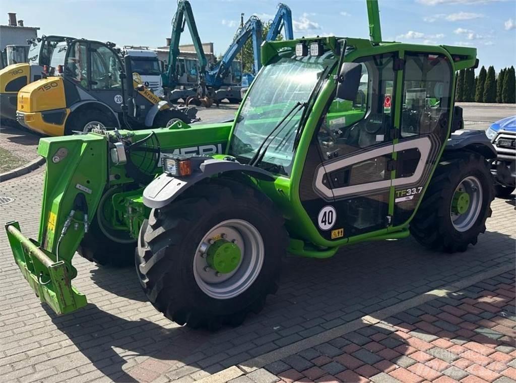 Merlo TF 33.7 Телескопични повдигачи

