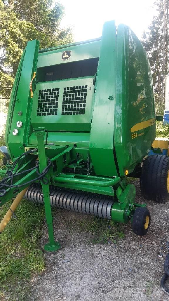 John Deere 854 Сламопреси за кръгли бали
