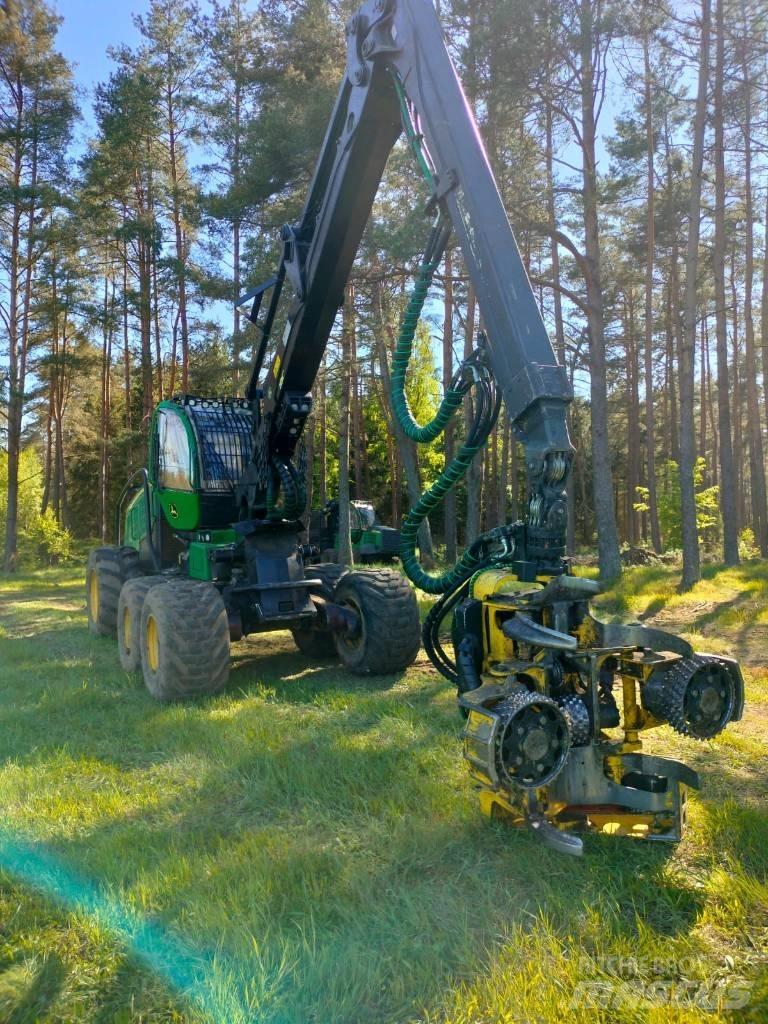 John Deere 1270 G Харвестери