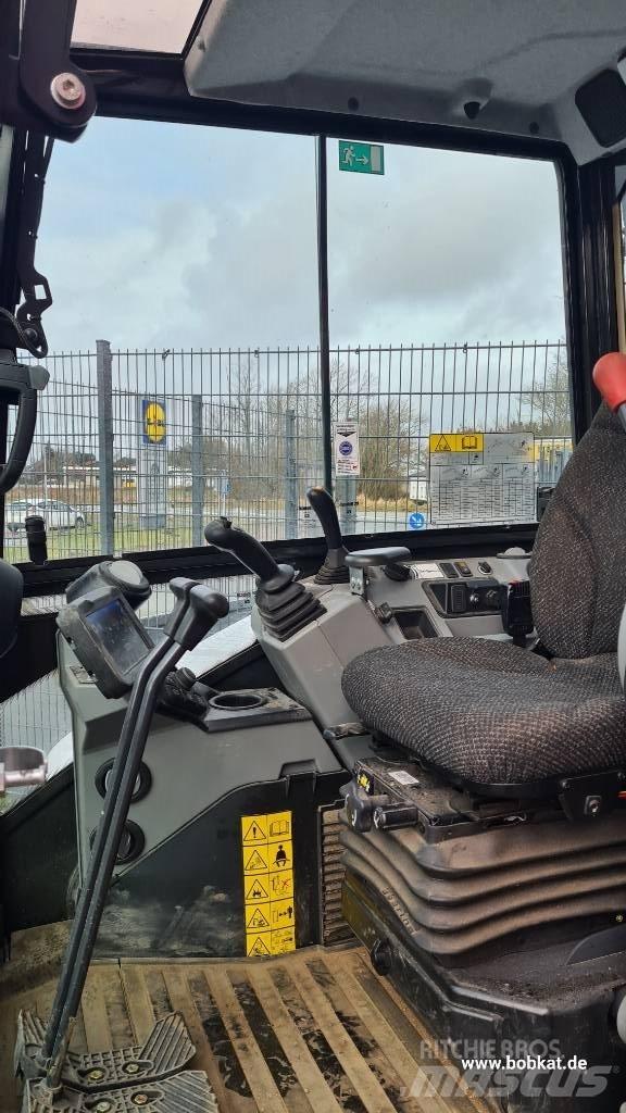 Bobcat E 60 Мини екскаватори < 7 т