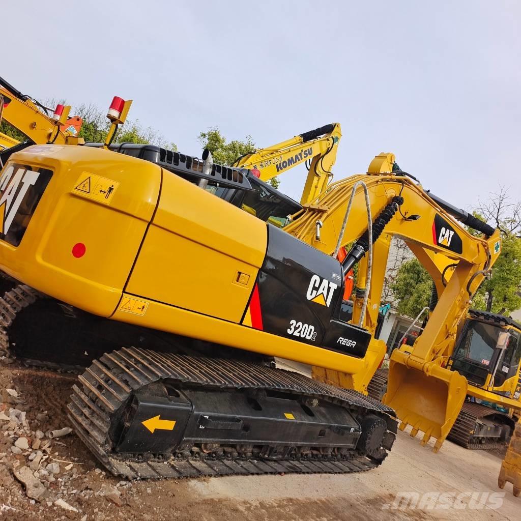 CAT 320 D2 Верижен екскаватор