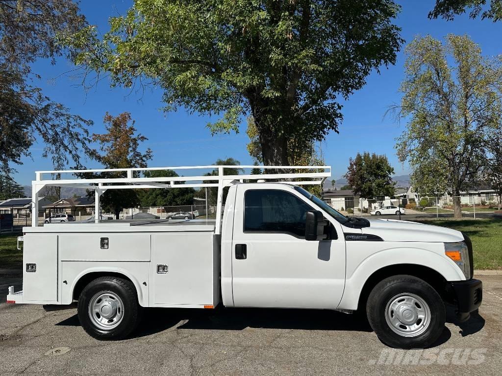 Ford F 250 Пикапи