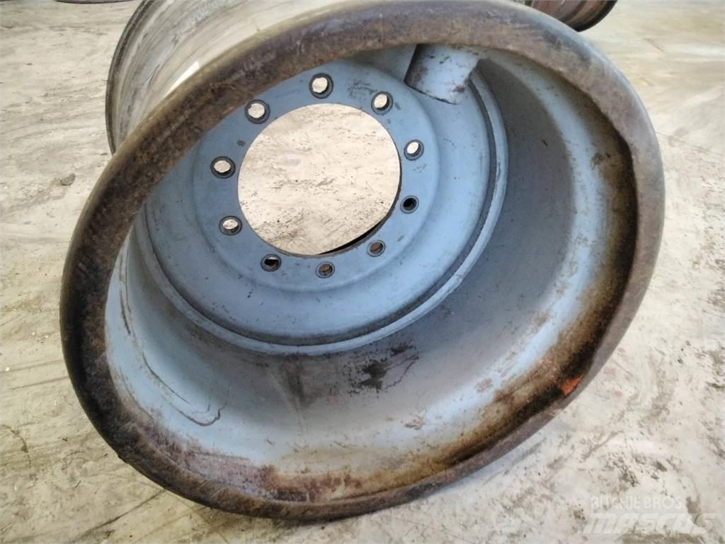Valmet 860 24x26,5 Гуми