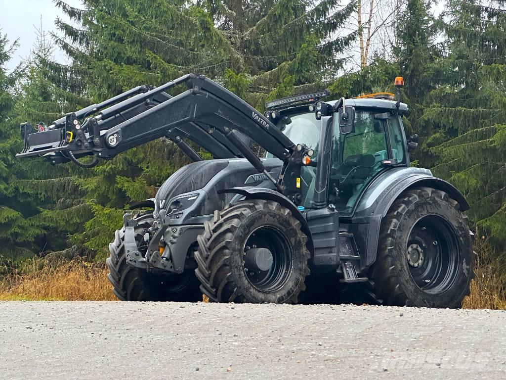 Valtra T 234 V Трактори