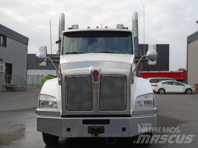 Kenworth T 880 Влекачи