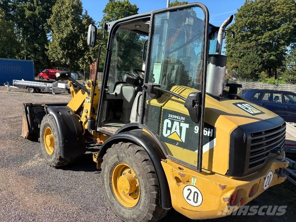 CAT 906 H Колесни товарачи