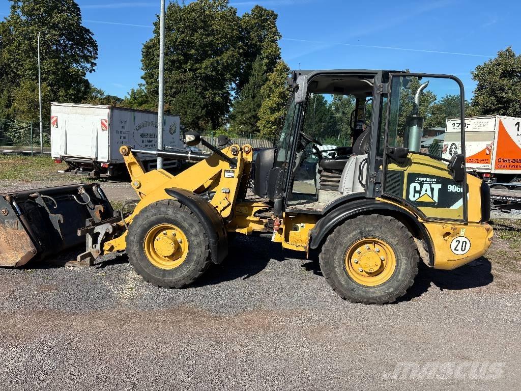 CAT 906 H Колесни товарачи