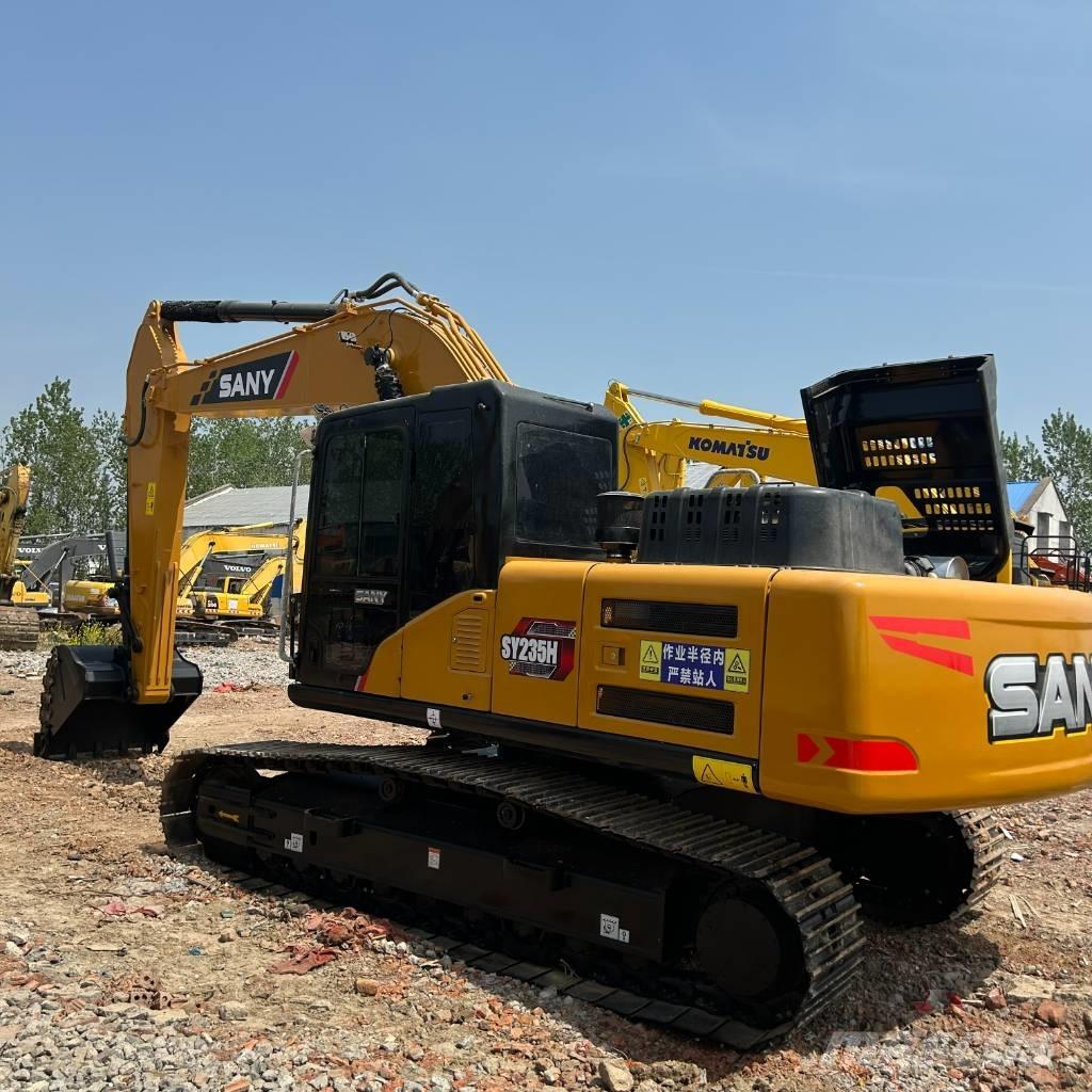  三一 235C Верижен екскаватор