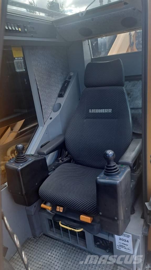 Liebherr LTM 1060-2 Всъдеходни кранове