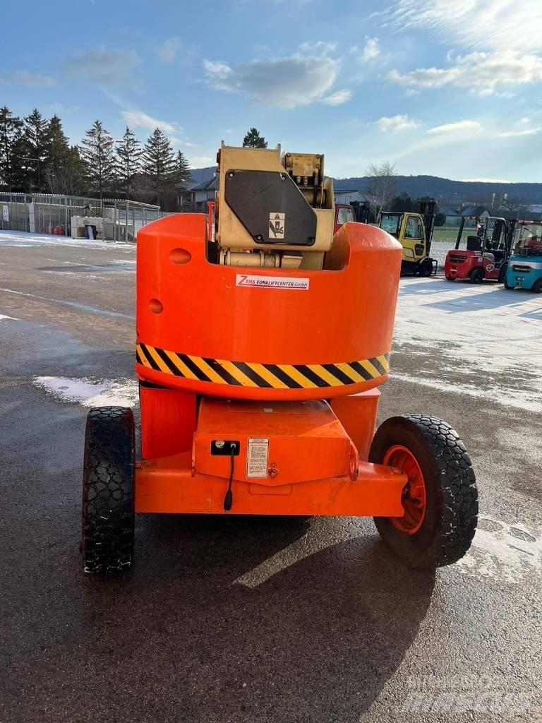 JLG 45 E Съчленени стрелови подемници
