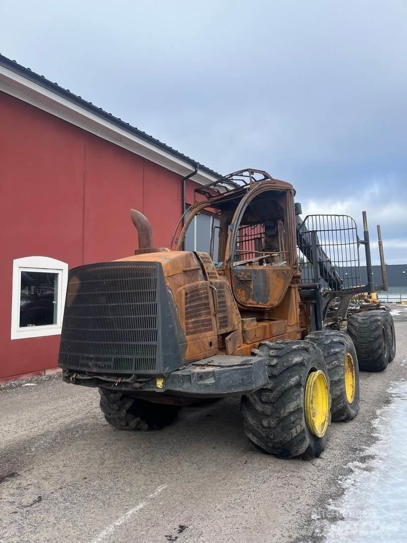 John Deere 1110E Форуардери