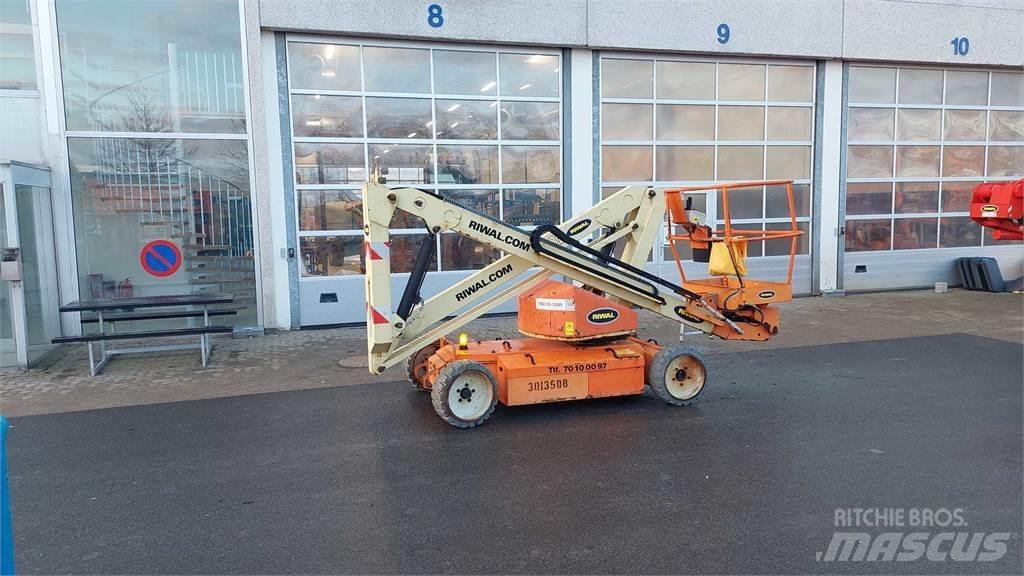 UpRight AB38 Съчленени стрелови подемници