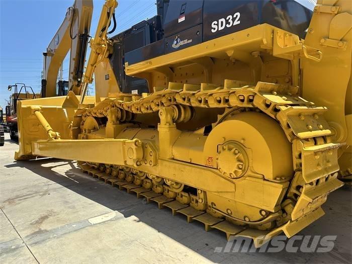 Shantui SD 32 Верижни булдозери
