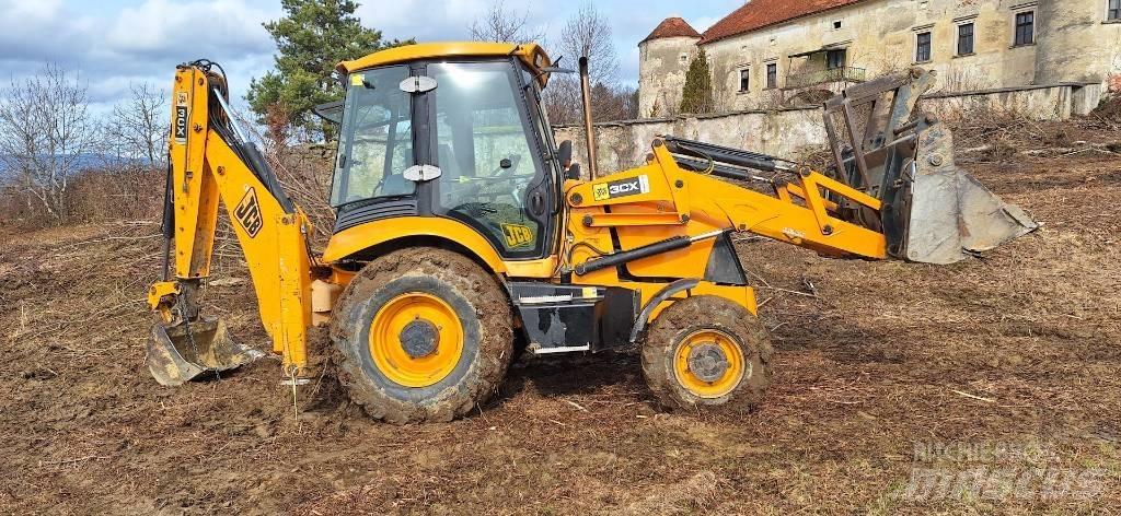 JCB 3 CX Товарач със заден ексватор