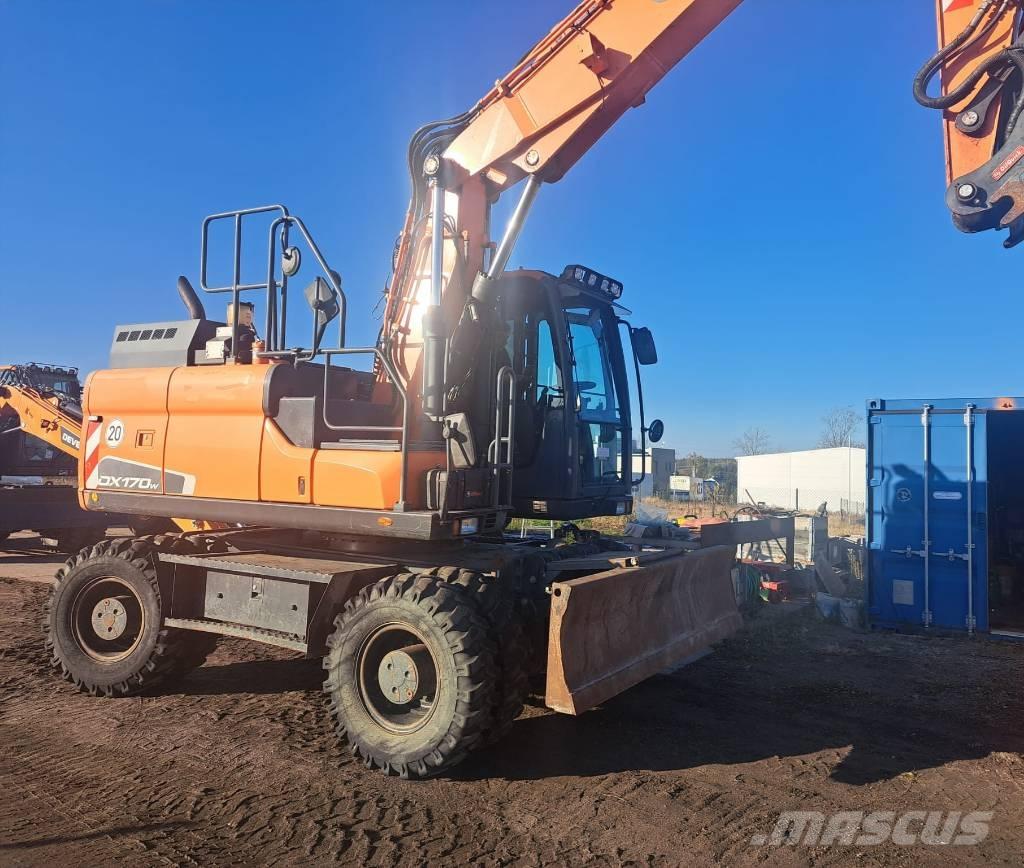Doosan DX170W-5 Колесни екскаватори