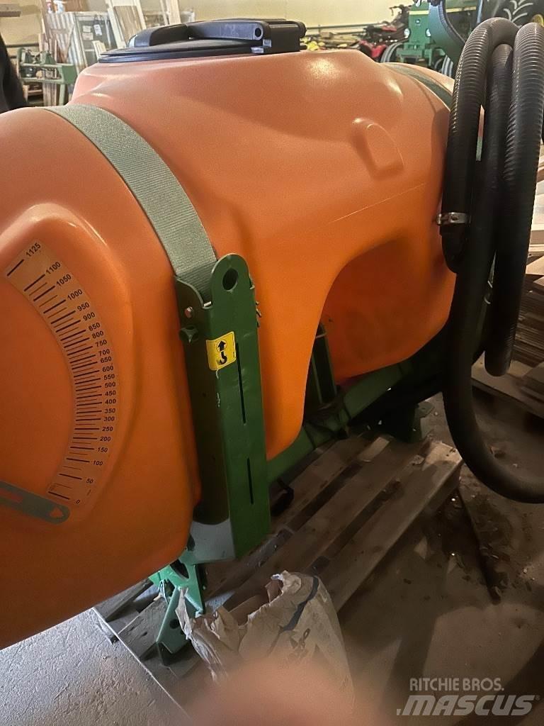 Amazone UF1201 Навесни пръскачки
