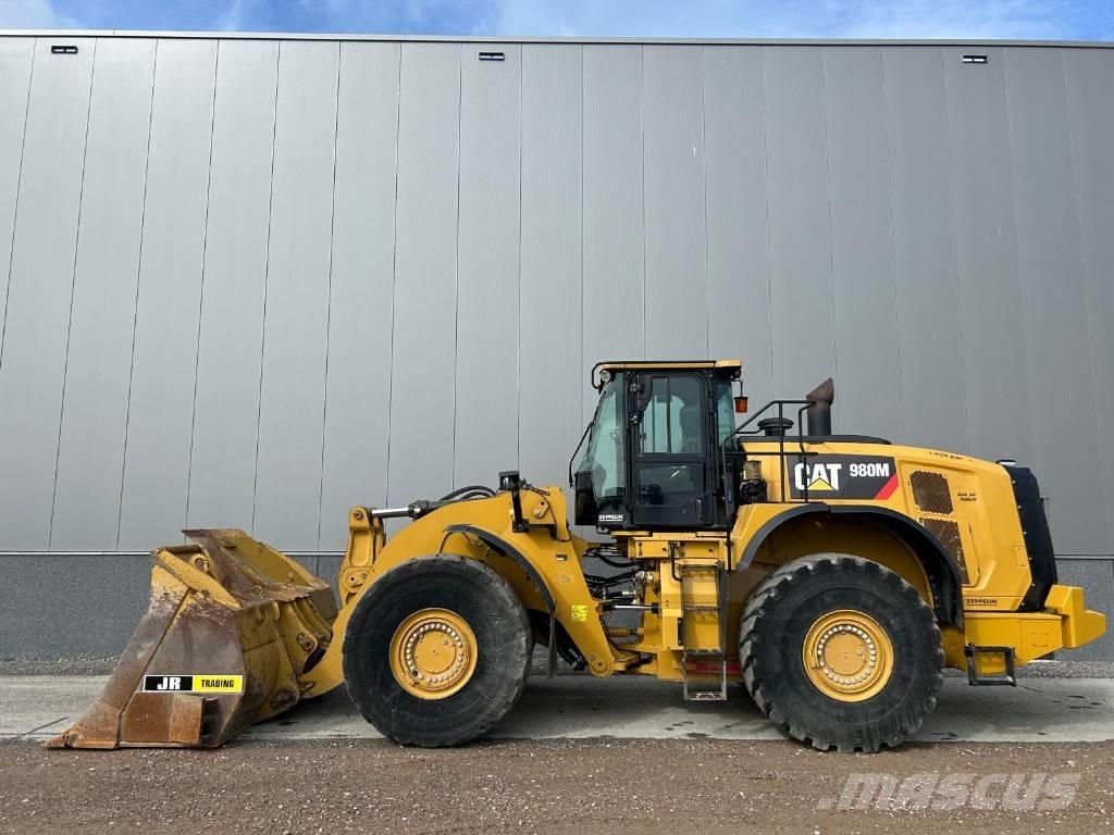 CAT 980 M Колесни товарачи
