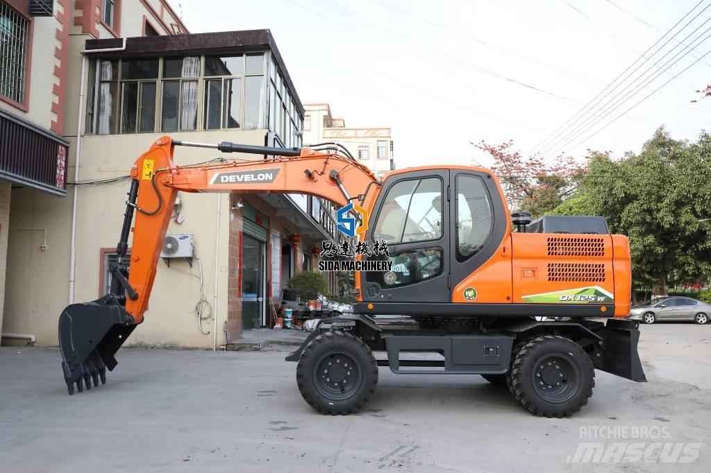 Develon DX125W Колесни екскаватори