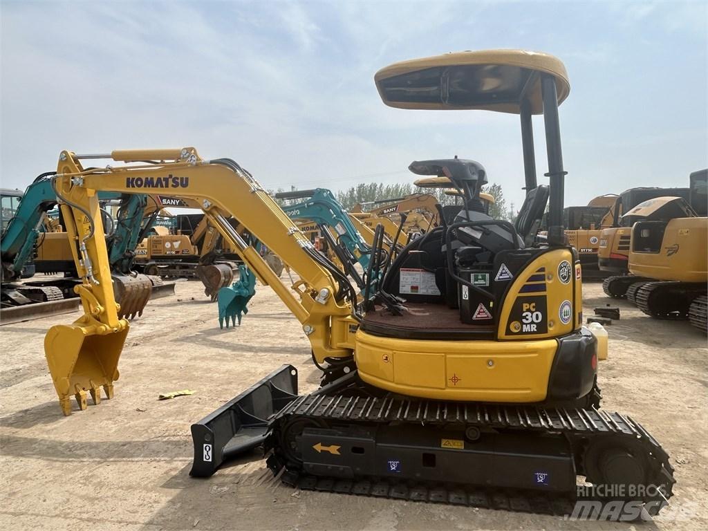 Komatsu PC30 Мини екскаватори < 7 т
