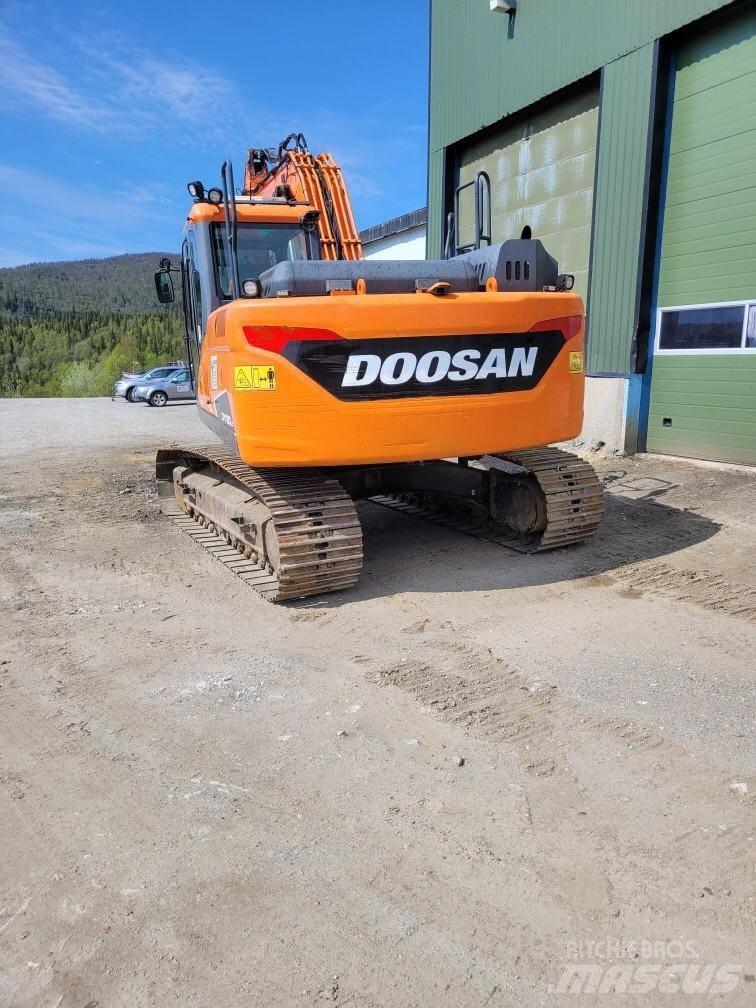 Doosan DX 180 LC Верижен екскаватор