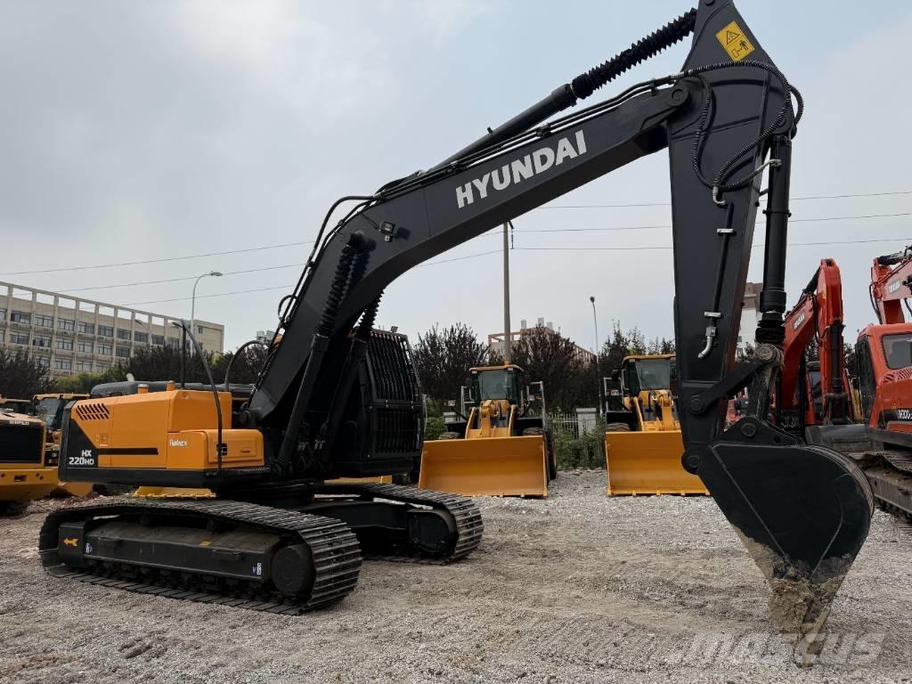 Hyundai HX 220 Верижен екскаватор