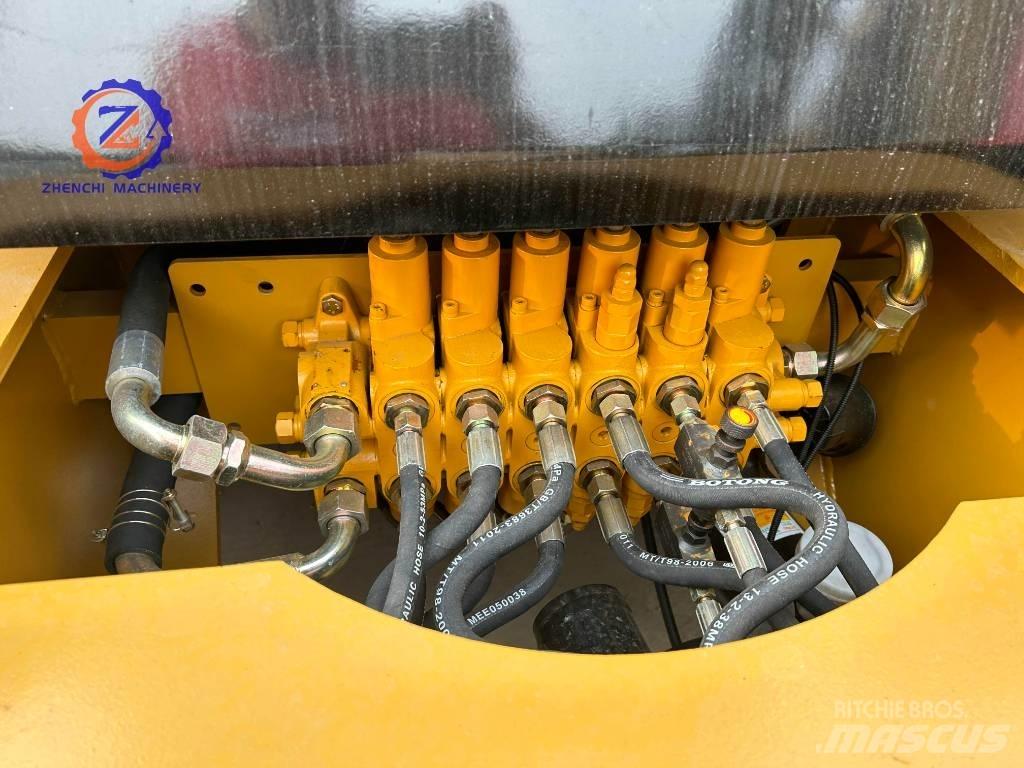 CAT 420 F Товарач със заден ексватор