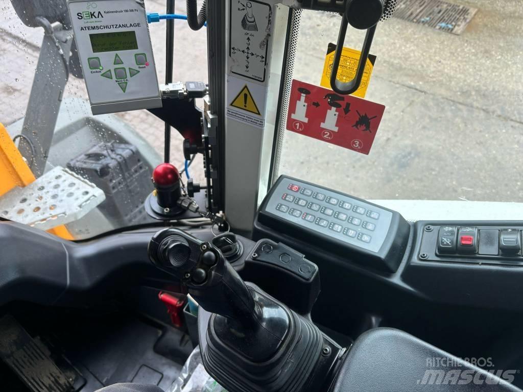 Liebherr L546 Колесни товарачи