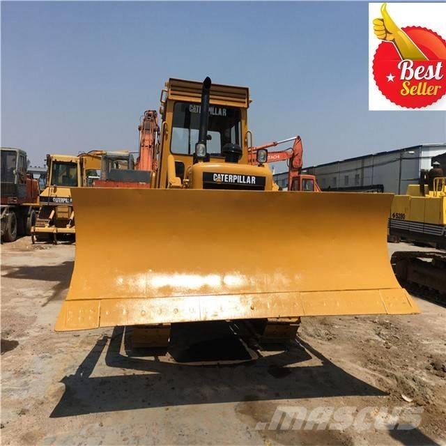 CAT D 6 D Верижни булдозери

