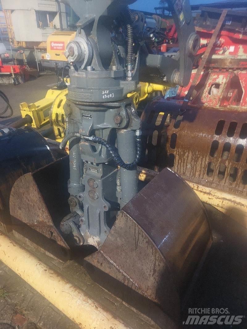 Liebherr GM 8 Аксесоари за бетон
