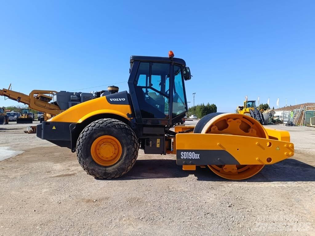 Volvo SD 190 Еднобарабанни ролки

