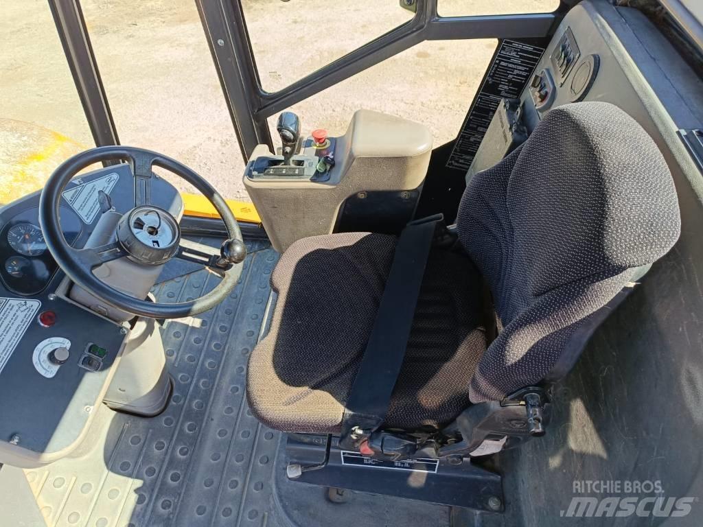 Volvo SD 190 Еднобарабанни ролки
