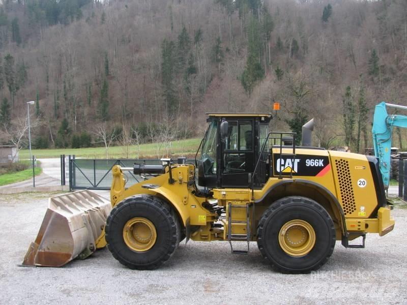 CAT 966K Top stanje Колесни товарачи