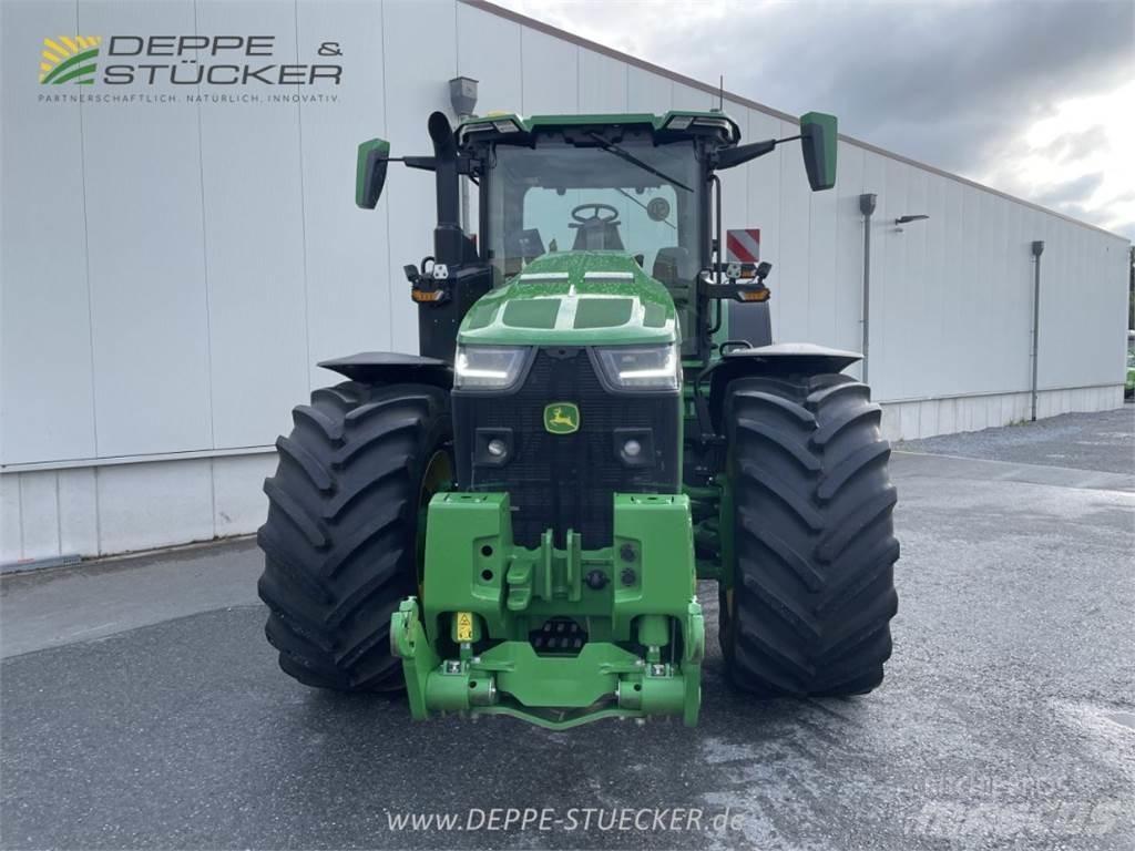 John Deere 8R 340 Трактори