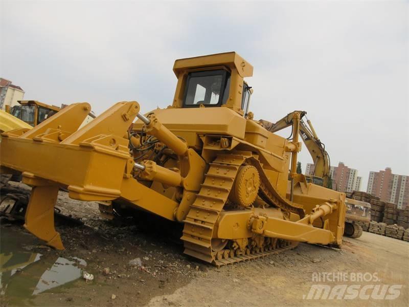 CAT D 10 Верижни булдозери
