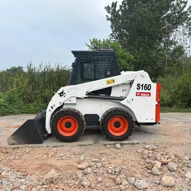 Bobcat S 160 Мини товарачи

