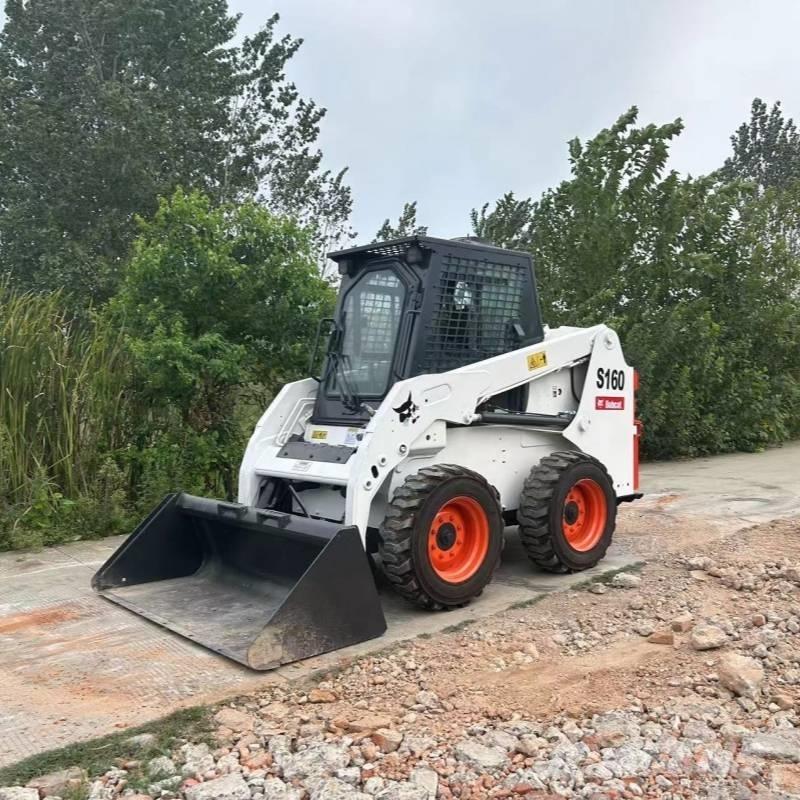 Bobcat S 160 Мини товарачи
