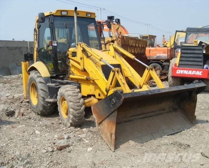 JCB 3cx Товарач със заден ексватор