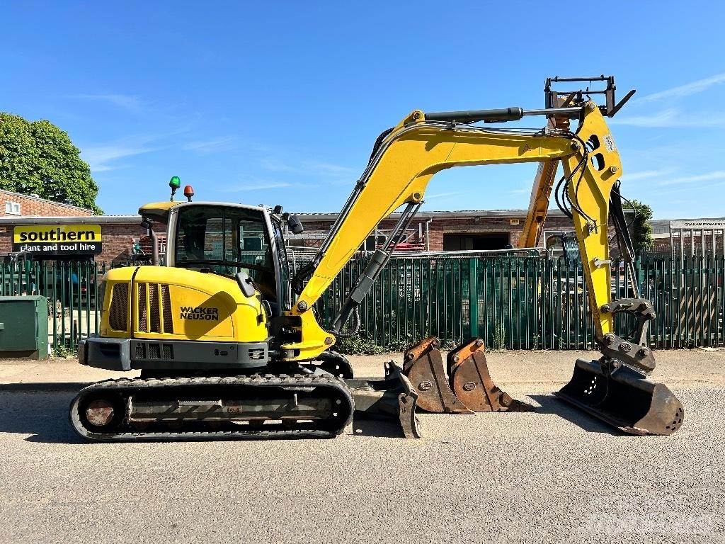 Wacker Neuson ET90 Средни екскаватори 7т - 12т