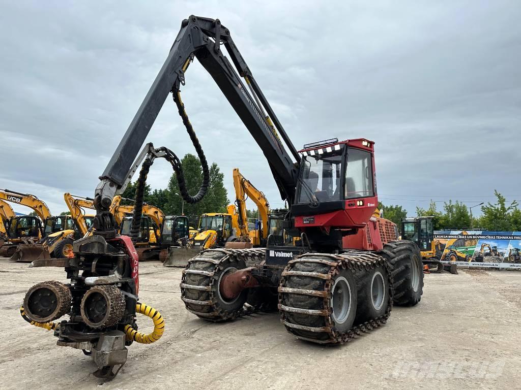 Valmet 911.4 Харвестери